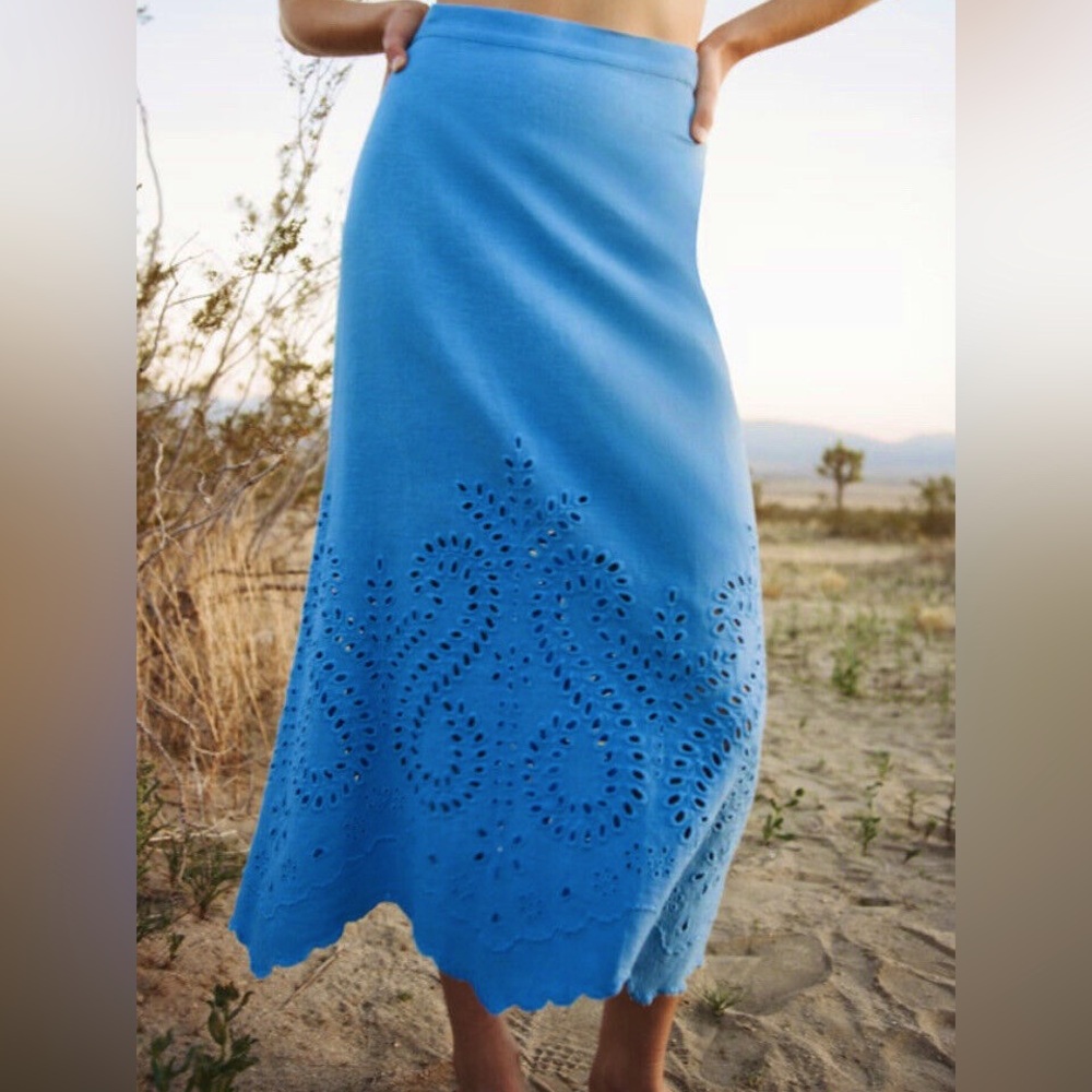 Zara Linen Blend Embroidered Skirt size XL